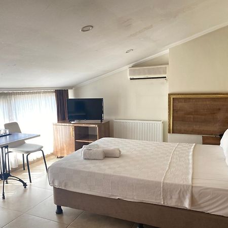 Hotel Real Life Istanbul Bagian luar foto