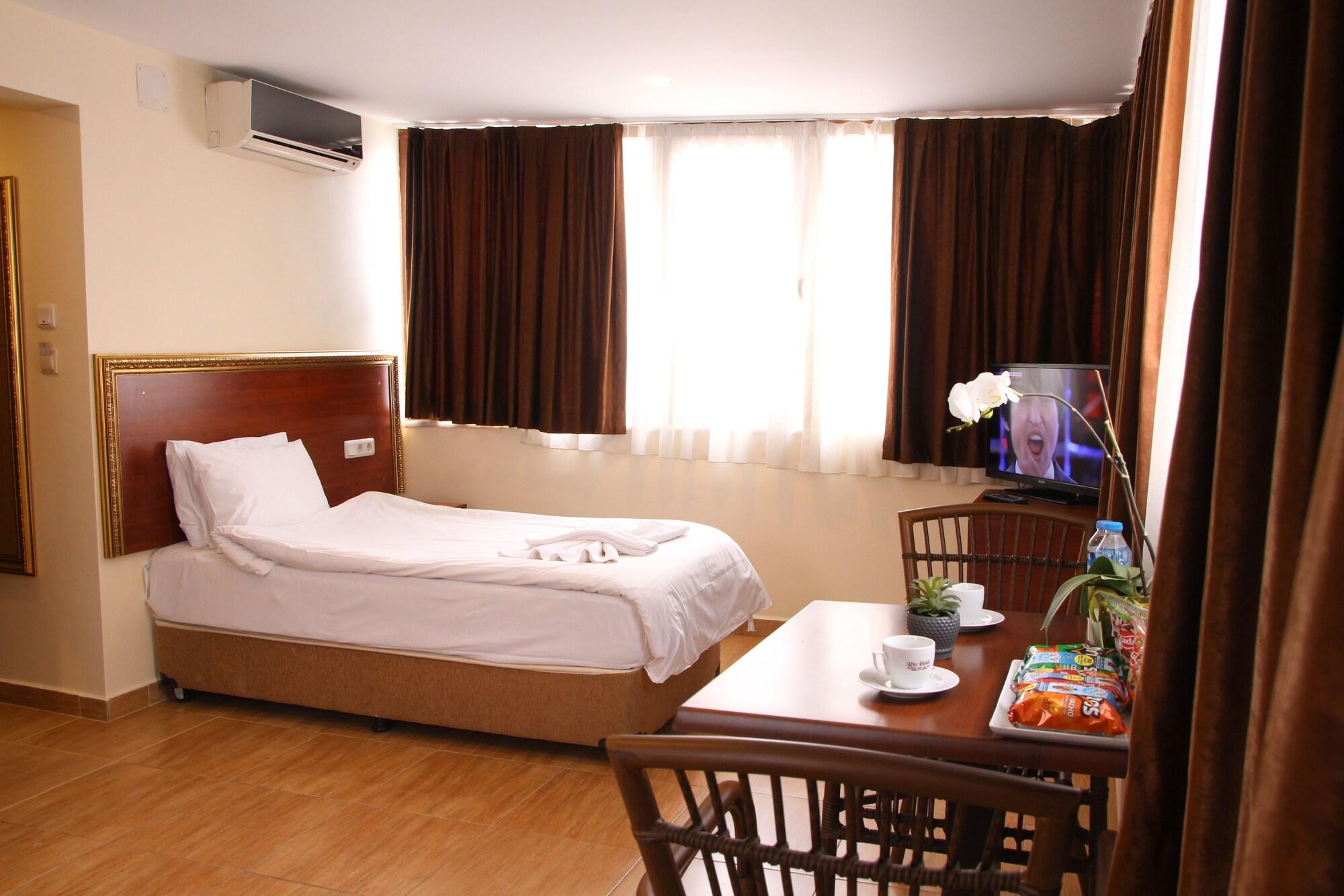 Hotel Real Life Istanbul Bagian luar foto