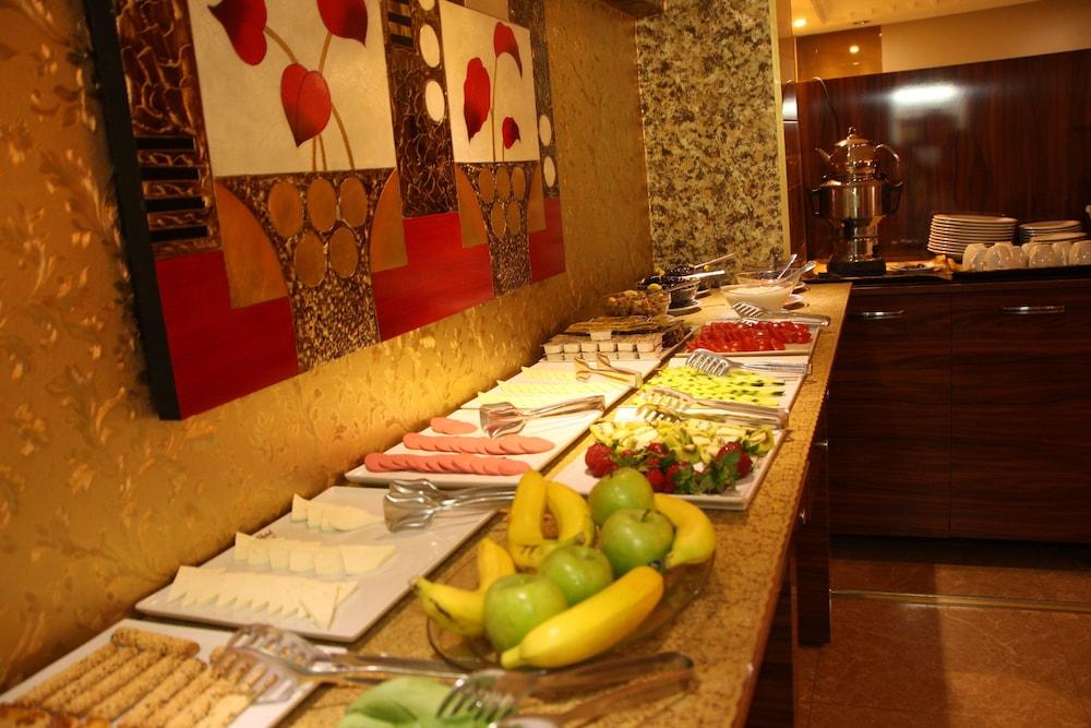 Hotel Real Life Istanbul Bagian luar foto