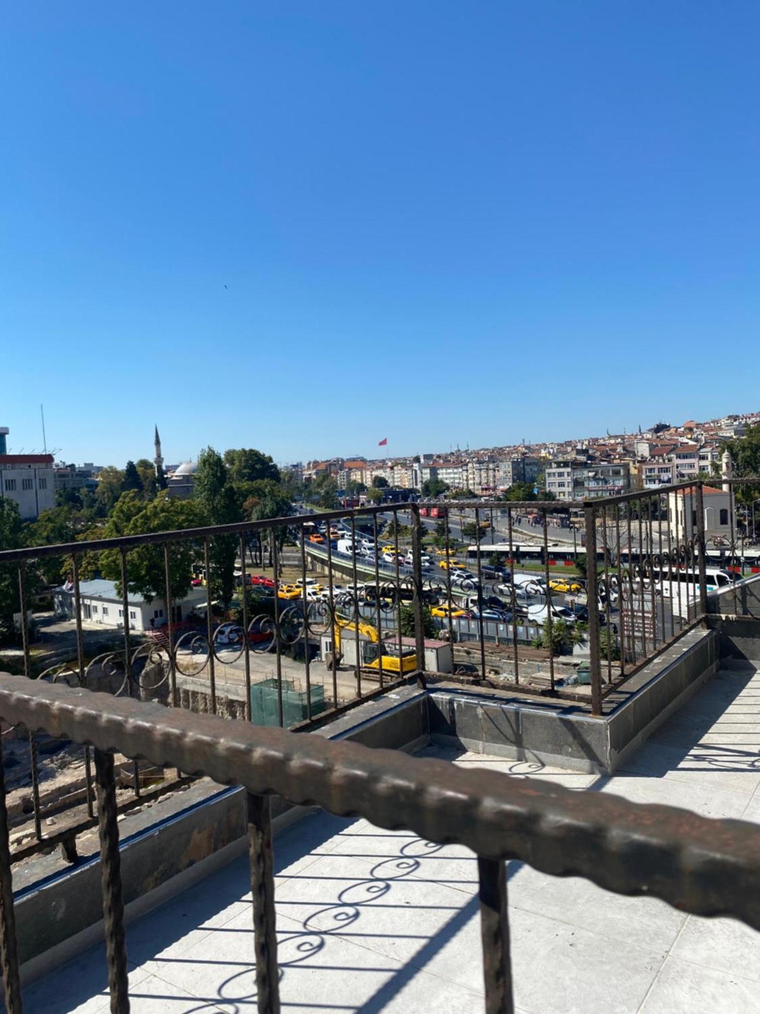Hotel Real Life Istanbul Bagian luar foto