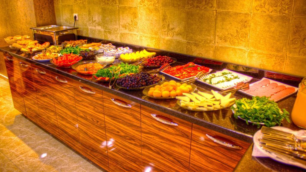 Hotel Real Life Istanbul Bagian luar foto