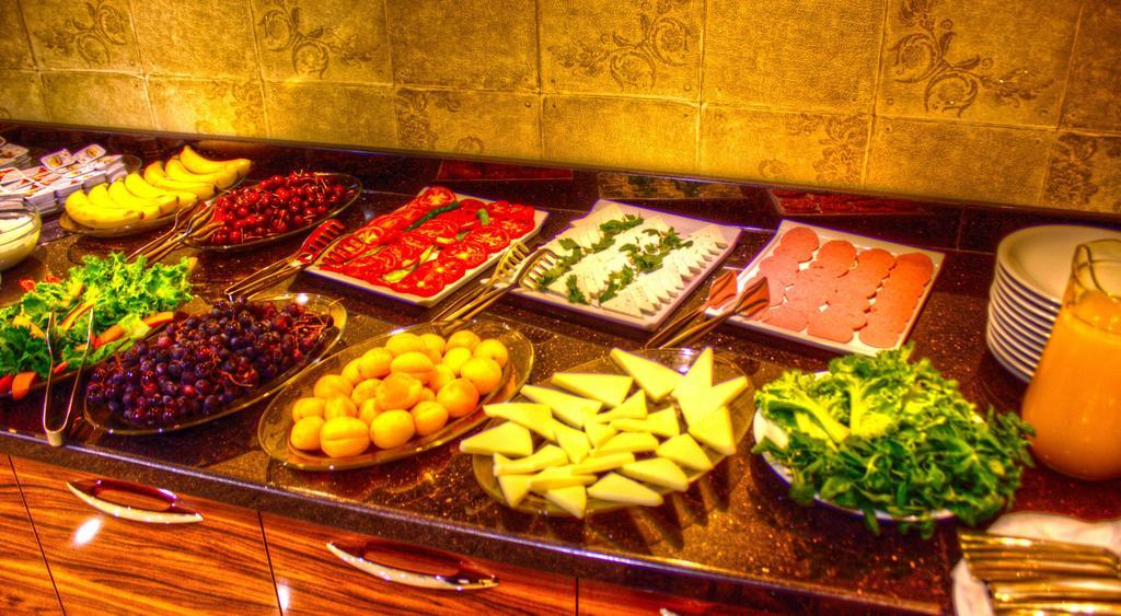 Hotel Real Life Istanbul Bagian luar foto