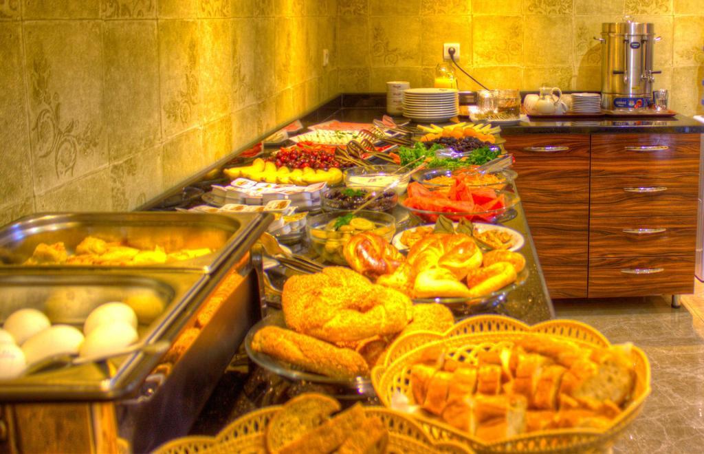 Hotel Real Life Istanbul Bagian luar foto