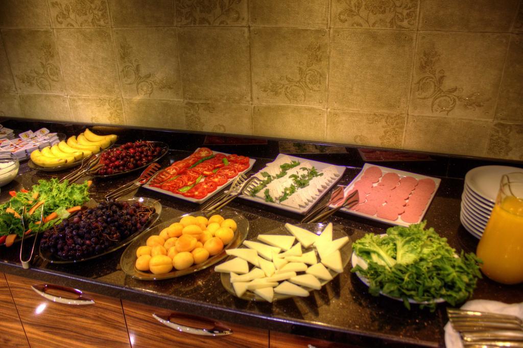 Hotel Real Life Istanbul Bagian luar foto