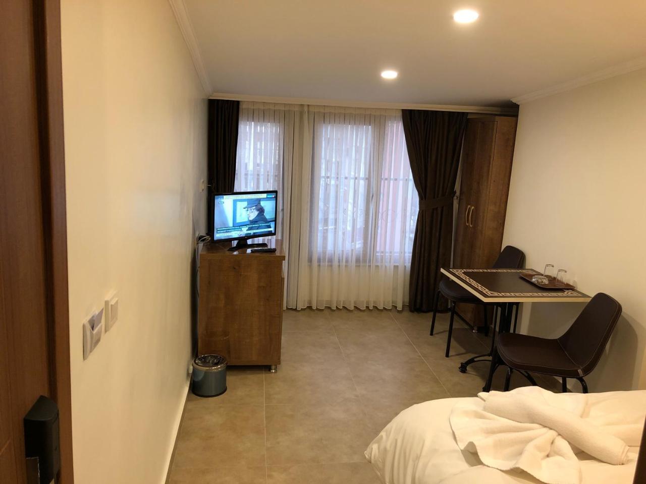 Hotel Real Life Istanbul Bagian luar foto